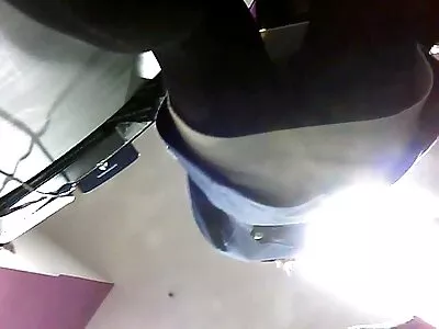 Nicki försöker gå vidare med en caufför