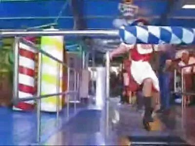 Långbenig milf dubbelknullad