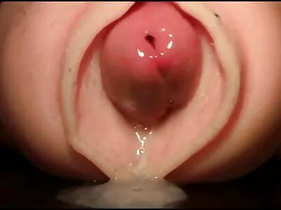 Blek rödhårig skönhet Ella Hughes tycker om att åka BBC