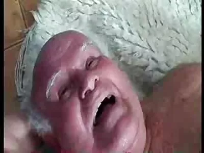 Jewell och Brianna tar av och gör 69