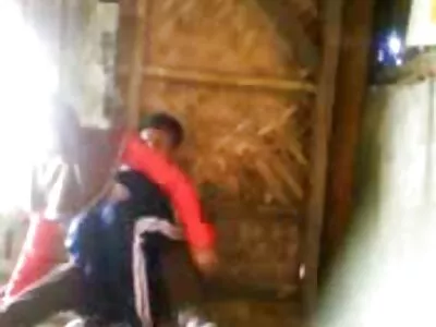 Flexibel tjej sprider benen