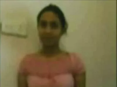 Avsugning På En Allmän Parkeringsplats