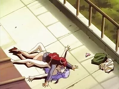 Härliga baben Ella Milano blir passionerat knullad i sängen