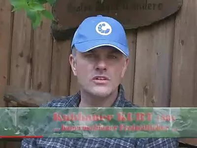 Romantisk blondin knullar sin trädgårdsmästare